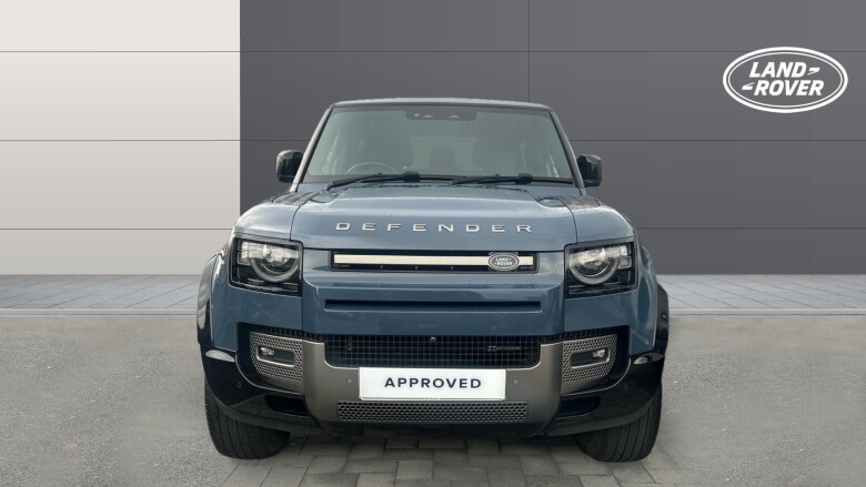 Land Rover Defender 3.0 D250 X-Dynamic SE 90 3dr Auto Diesel Estate